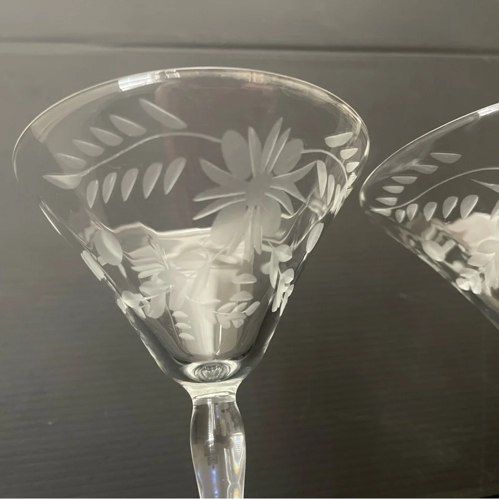 Vintage Etched Floral 6” Martini Champagne Tall Sherbet Glass Set Of 2 EUC - Picture 4 of 8